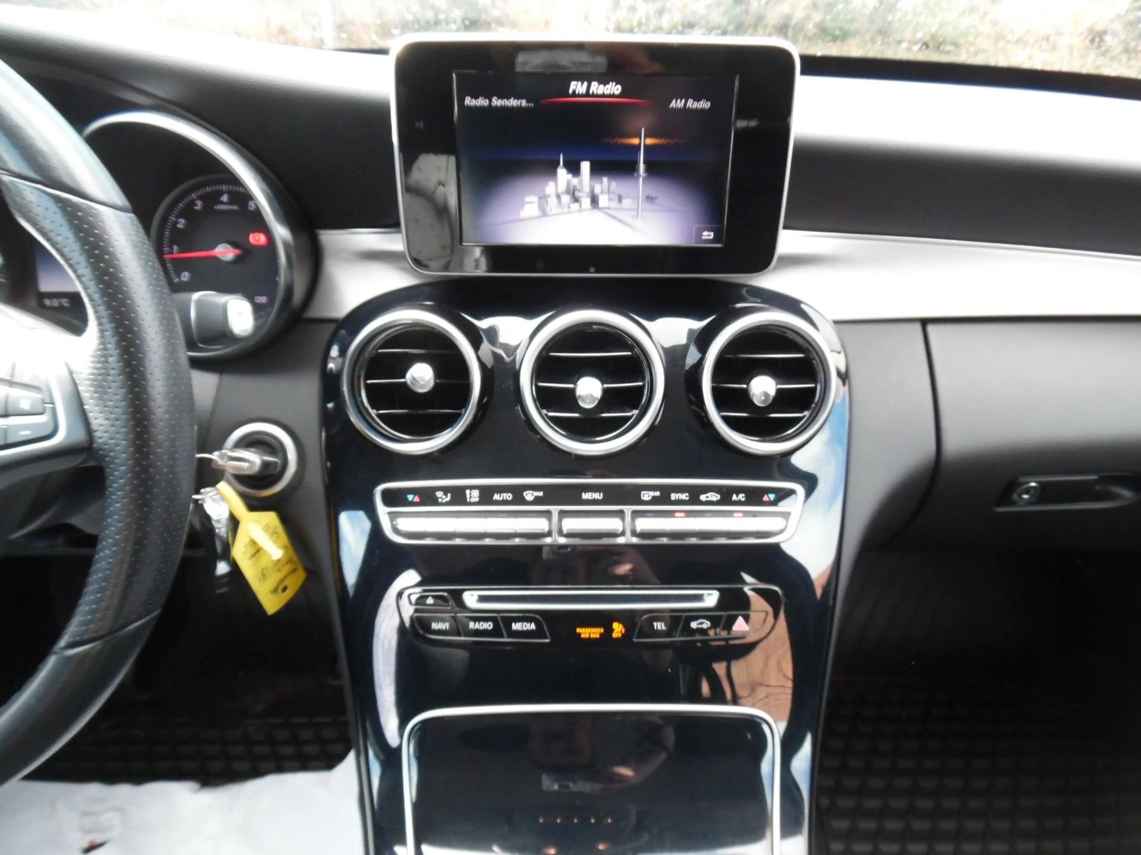 Mercedes-Benz C 180 C T-Modell C 180 T CGI*Navi*SZH*Schaltw. — photo 15