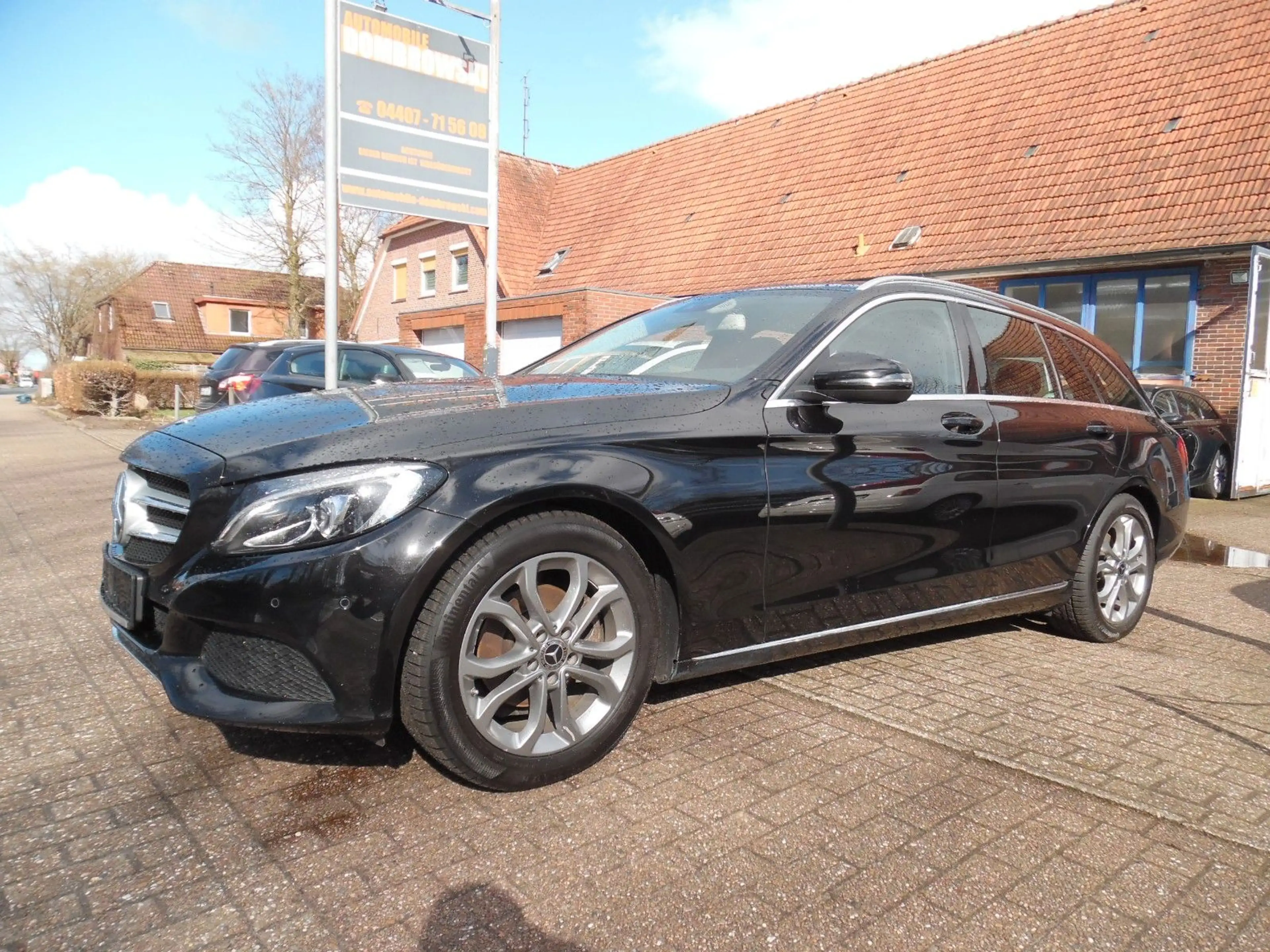 Mercedes-Benz C 180 C T-Modell C 180 T CGI*Navi*SZH*Schaltw. — photo 6