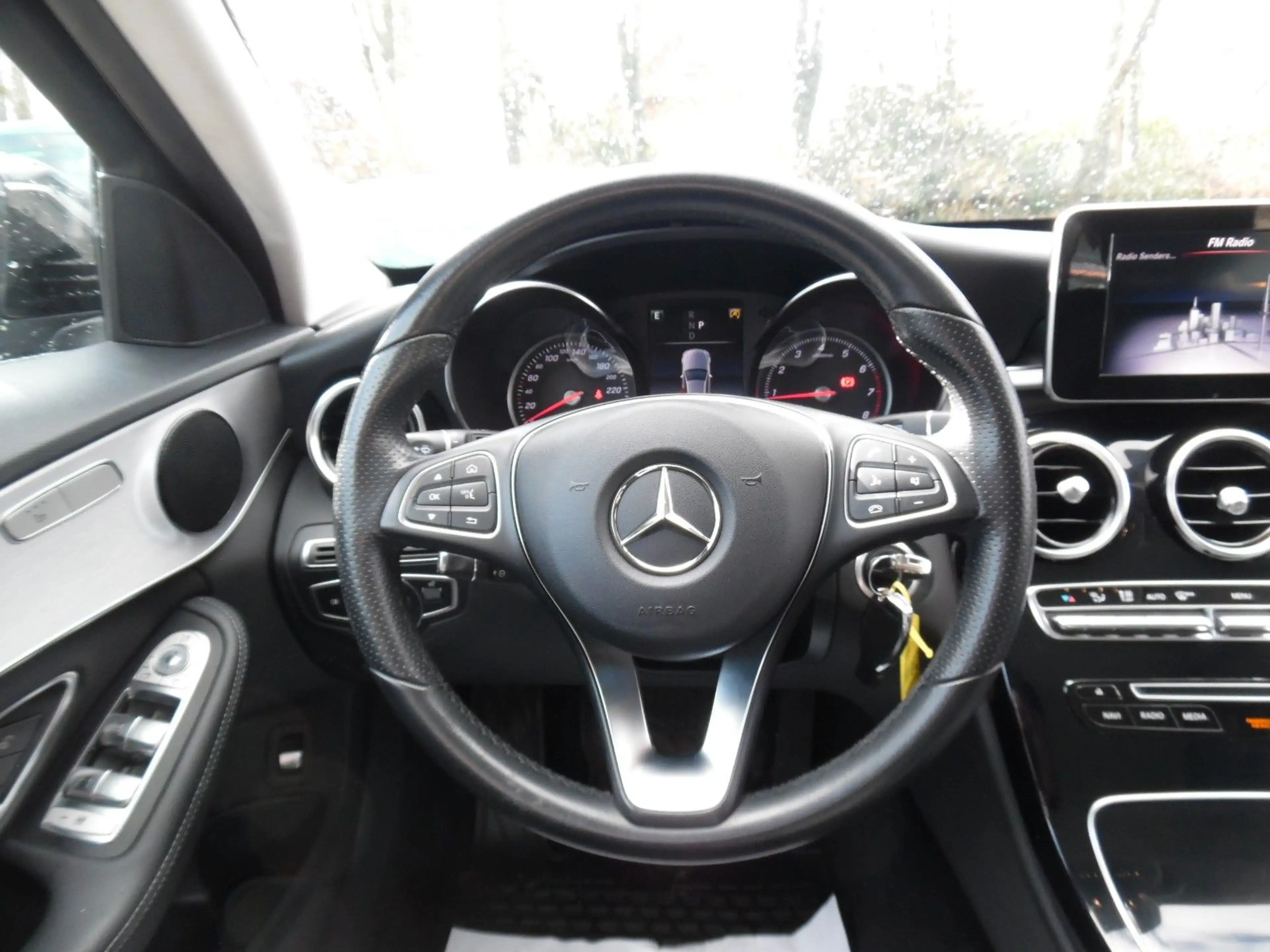 Mercedes-Benz C 180 C T-Modell C 180 T CGI*Navi*SZH*Schaltw. — photo 11