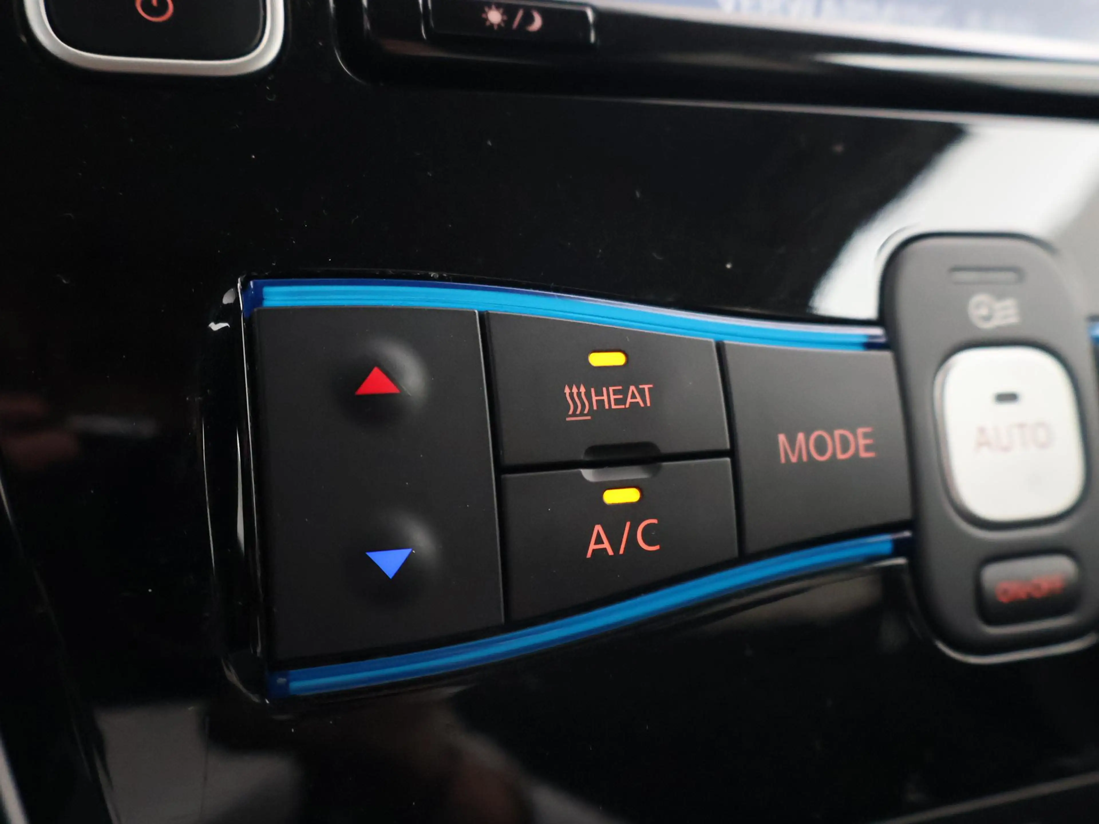 Nissan Leaf ACENTA 24 KWH INCL. ACCU + STANDKACHEL | STOEL/STU — photo 24