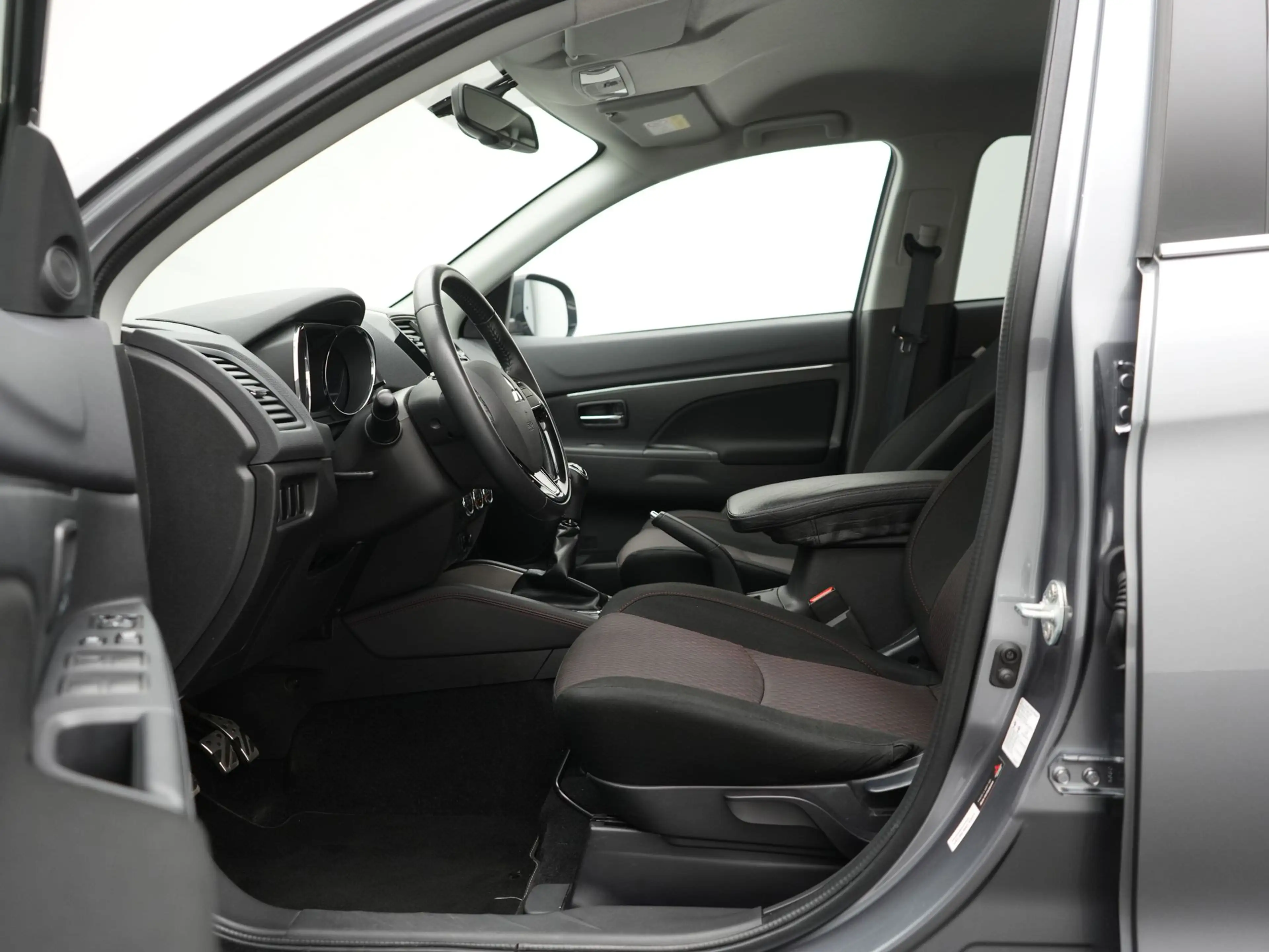 Mitsubishi ASX 1.6 Cleartec Connect Pro | NL Auto | Climate Contr — photo 6