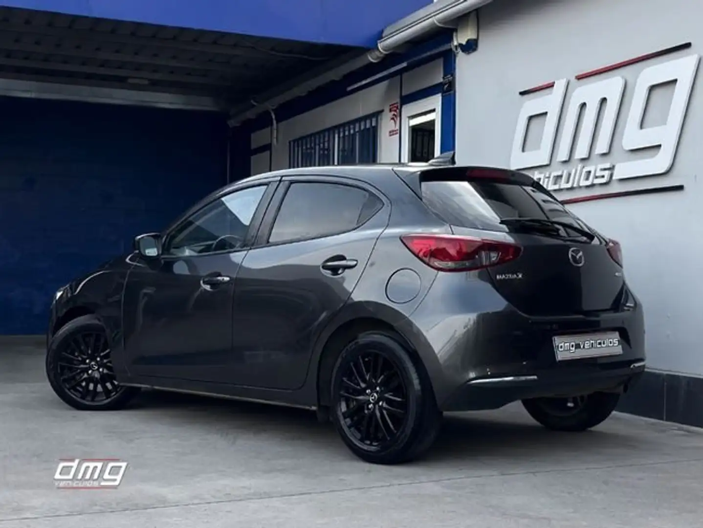Mazda 2 Homura e-SKYACTIV G 1.5 66 kW (90 CV) M Hybrid Gris - 2