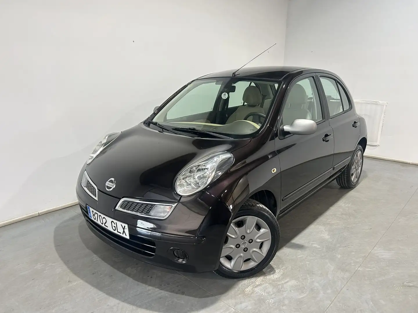 Nissan Micra 1.2G 82CV Negro - 1