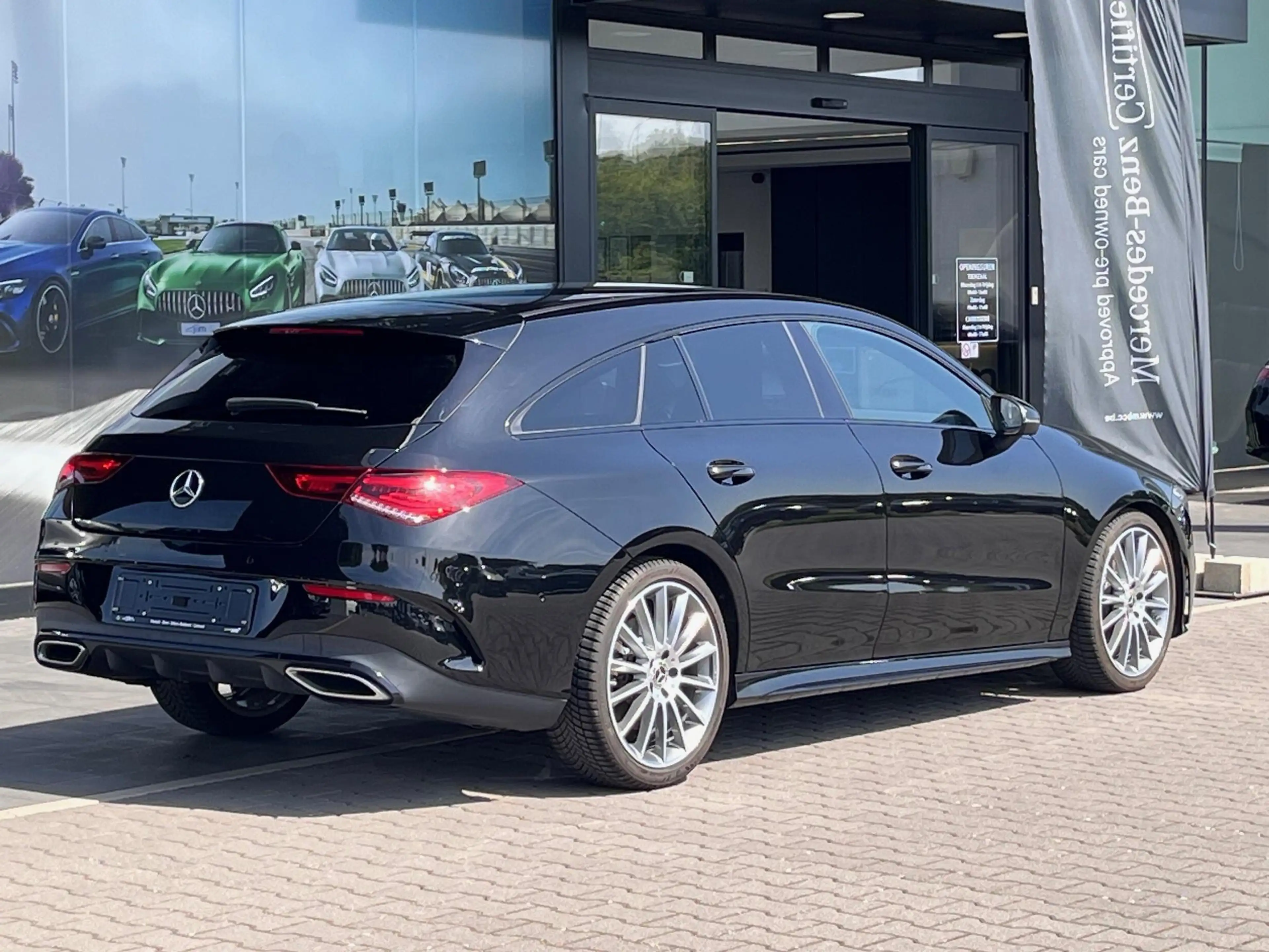 Mercedes-Benz CLA 220 Shooting Brake AMG Shooting Brake — photo 6