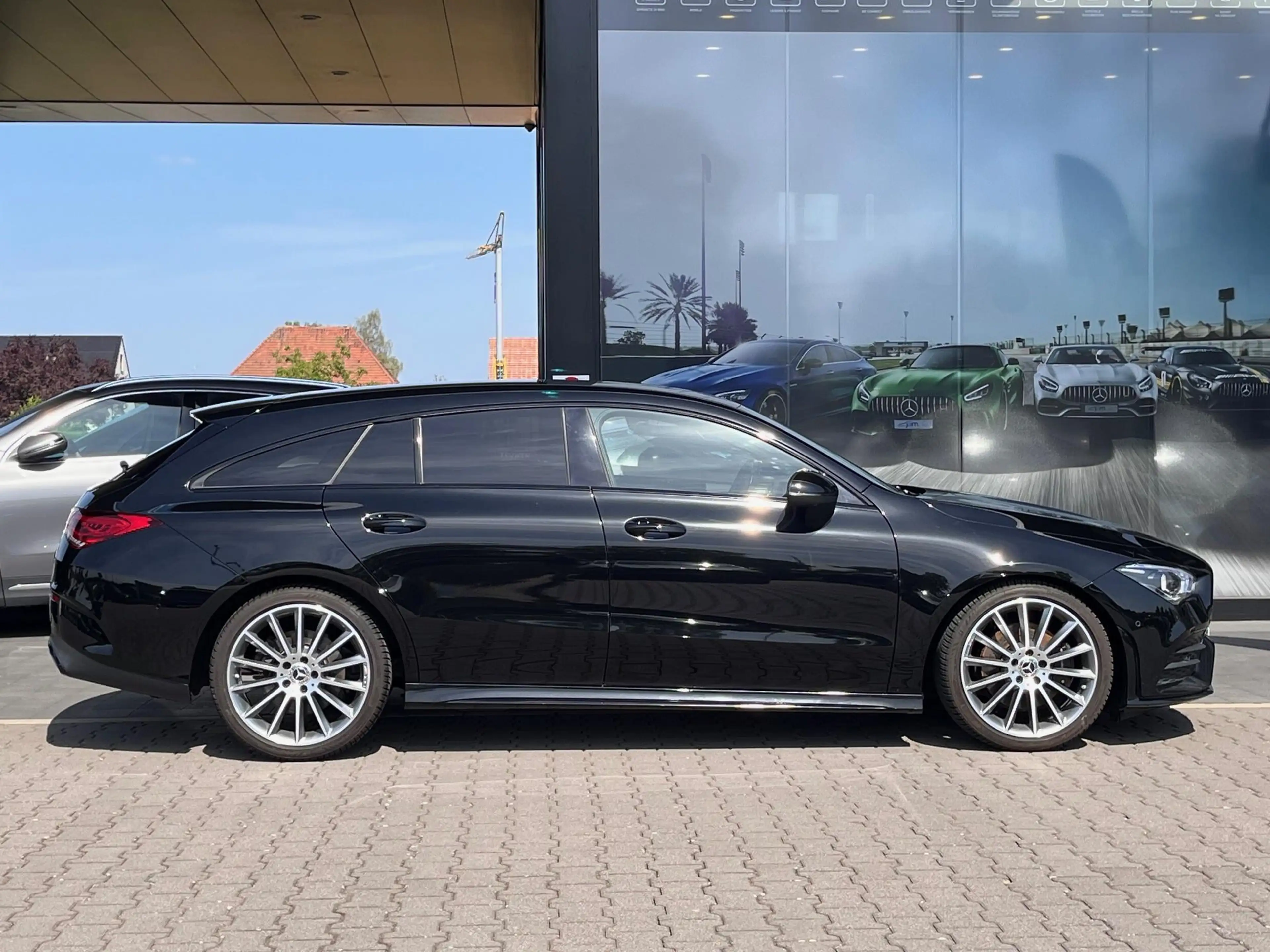 Mercedes-Benz CLA 220 Shooting Brake AMG Shooting Brake — photo 5