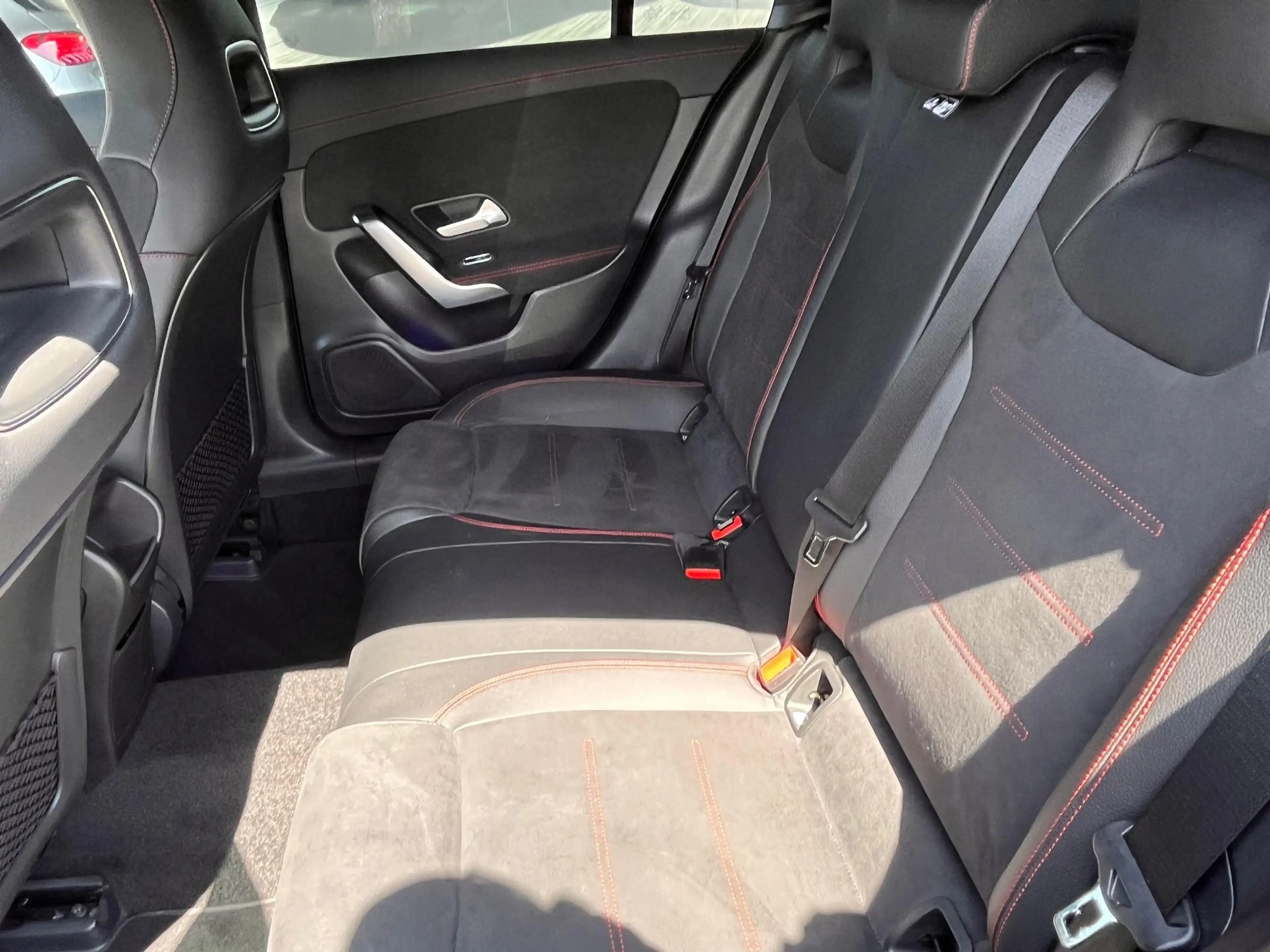 Mercedes-Benz CLA 220 Shooting Brake AMG Shooting Brake — photo 11