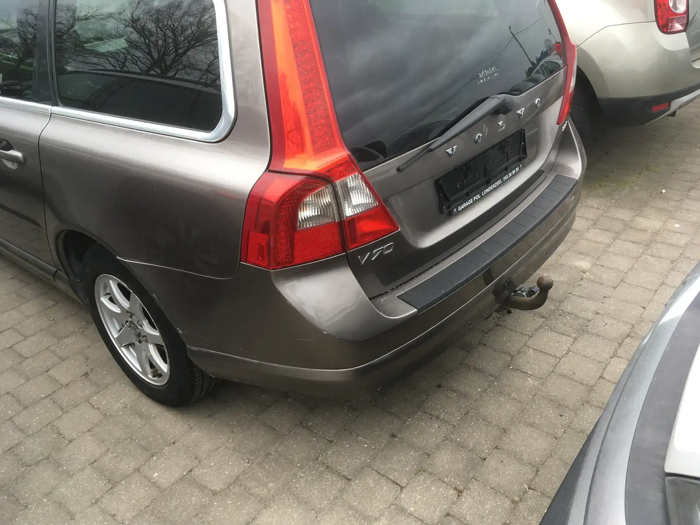 Volvo V70 2.0 D Momentum  EXPORT Сірий - 2