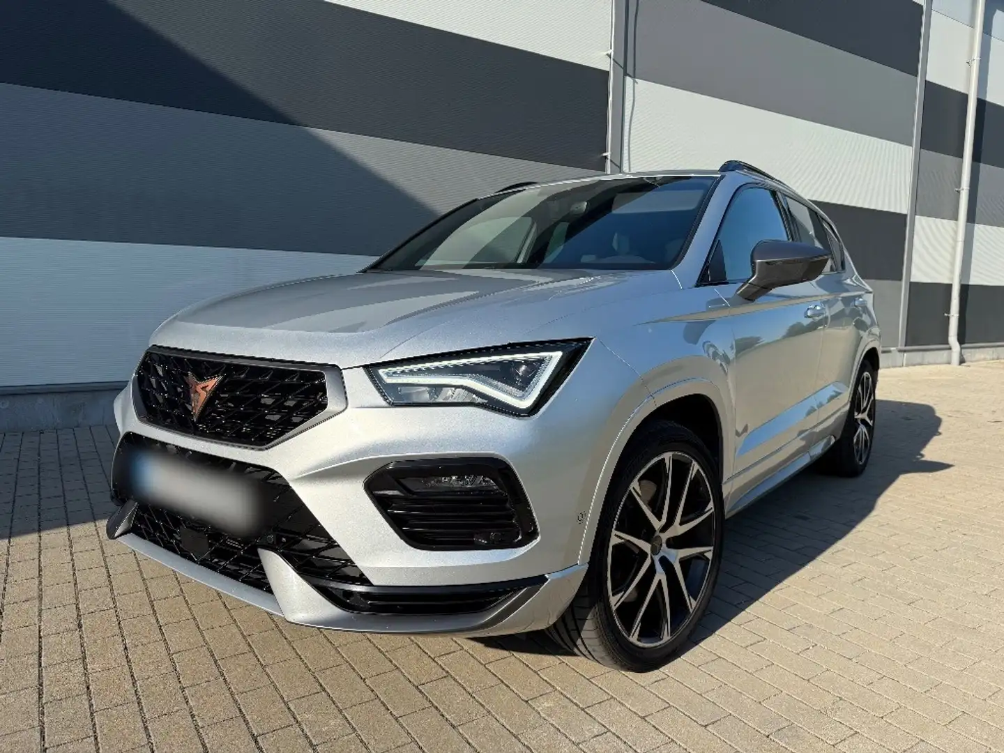 CUPRA Ateca Ateca 2.0 TSI 4Drive DSG Silber - 2