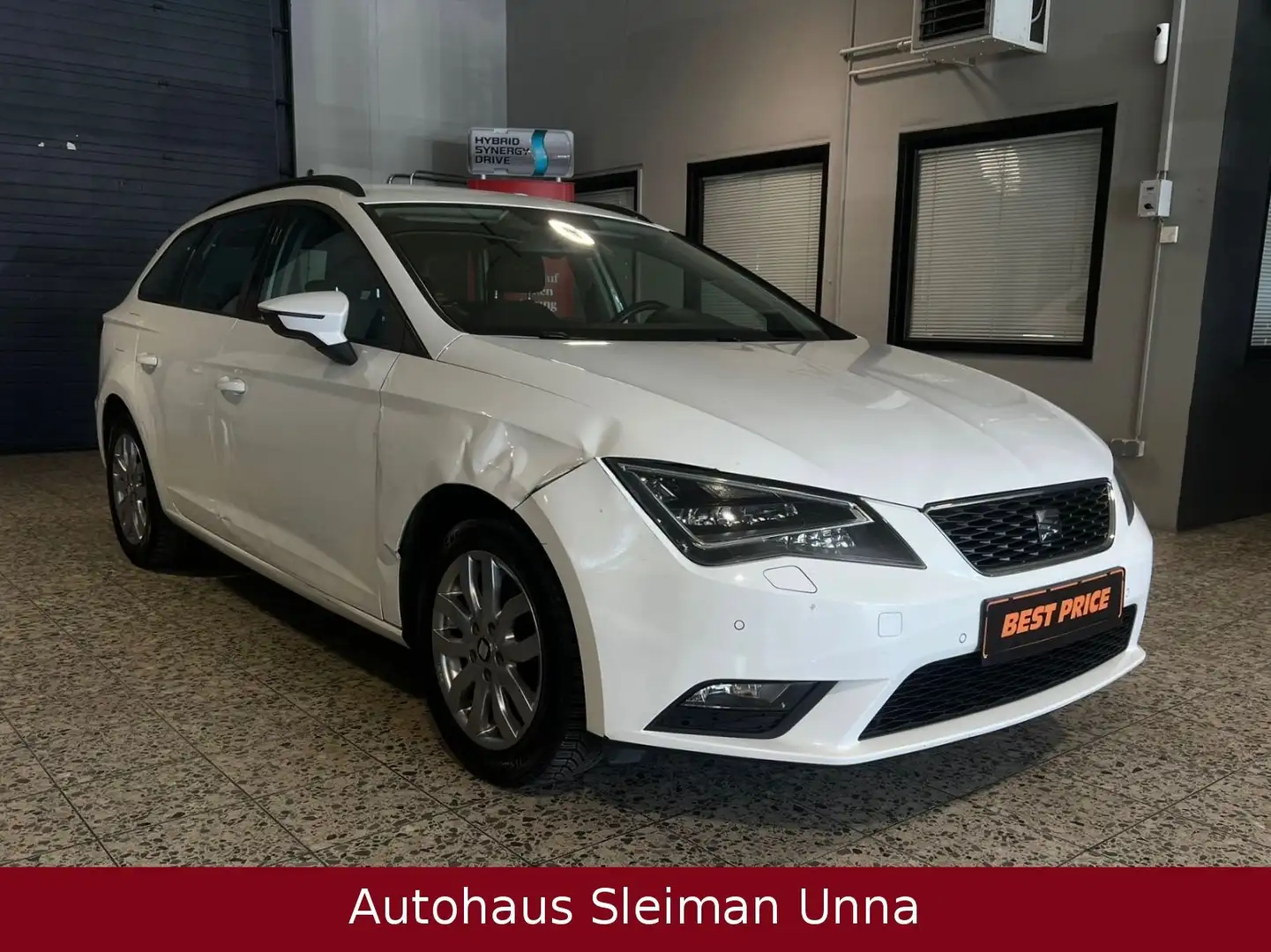 SEAT Leon ST Style 1,6 TDI/Navi/Xenon/Tüv-02-2027 Weiß - 1