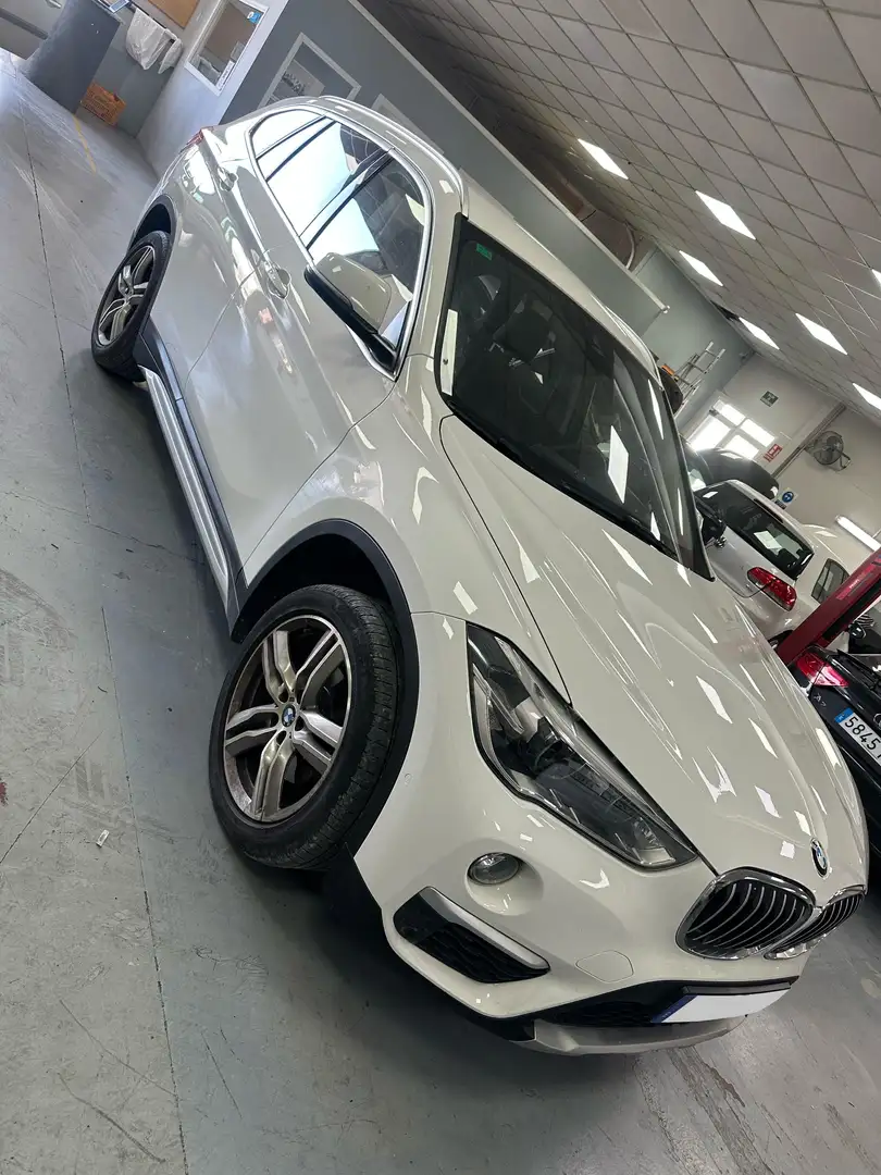 BMW X1 X1 sDrive 18dA Blanco - 2