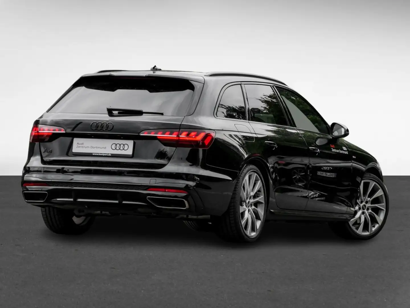 Audi A4 Avant 35 S LINE BLACKPAK AHK CAM B&O LM19 NAVI+ Black - 2