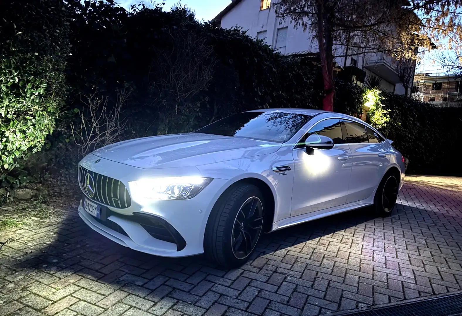Mercedes-Benz AMG GT AMG GT Coupe 4 - X290 -boost) Premium 4matic+ auto Bianco - 2