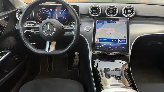 Mercedes-Benz C-Class view 8