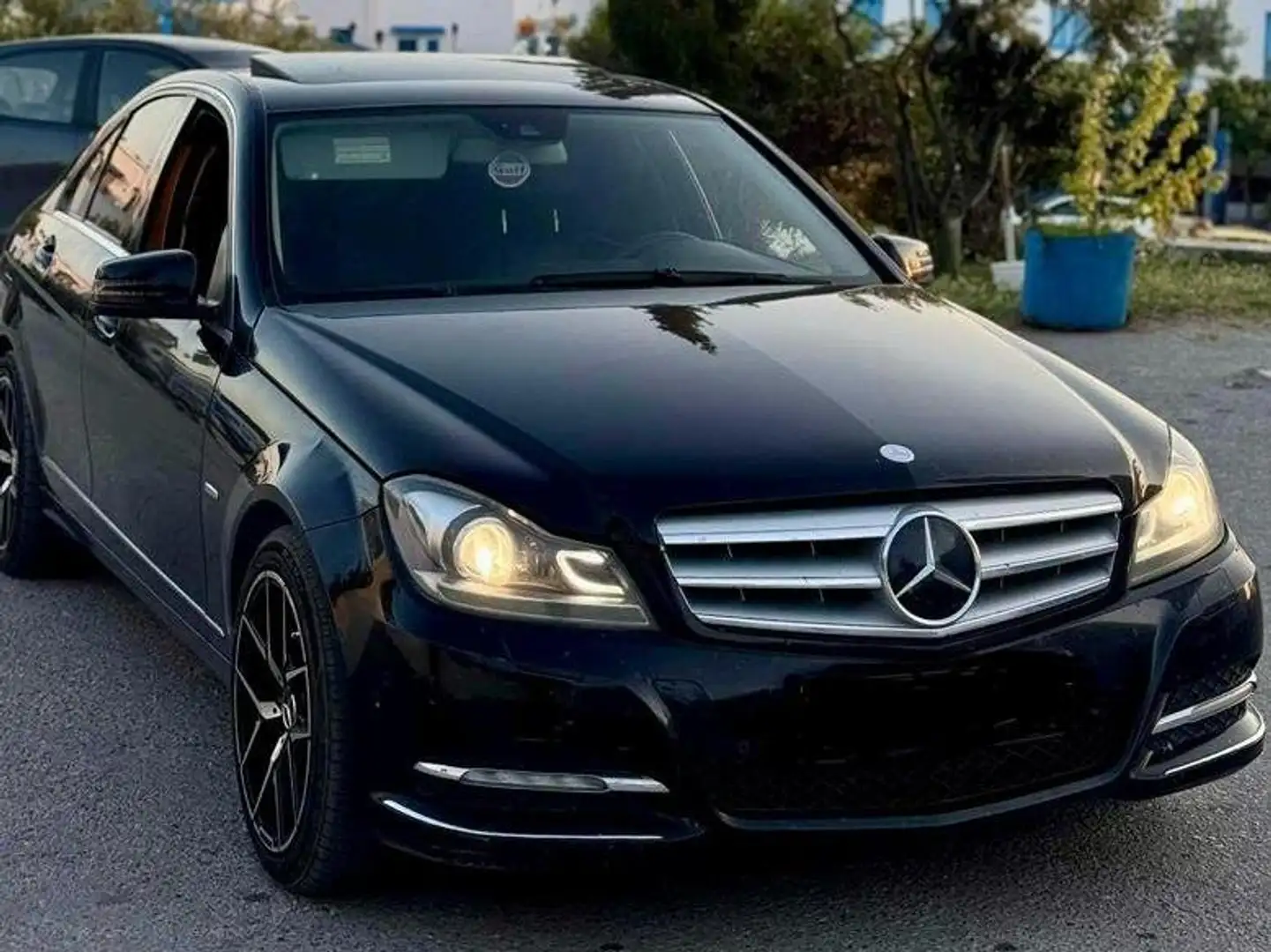Mercedes-Benz C 350 C 350 BE Avantgarde Edition C Avantgarde Edition C Negro - 1