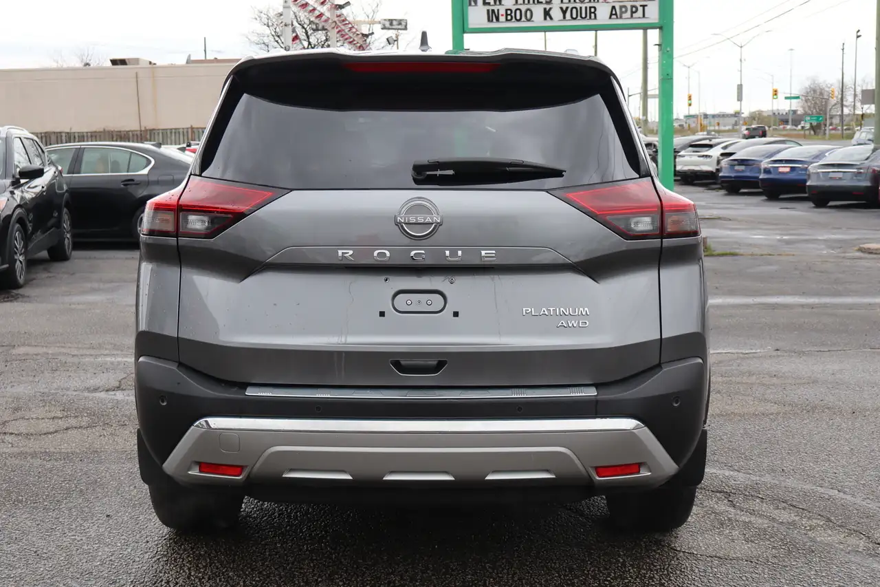 Nissan Rogue снимка Nissan Rogue