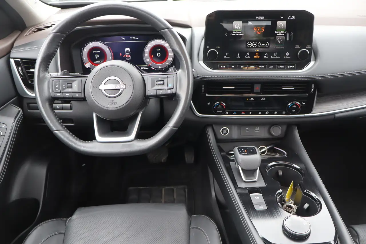 Nissan Rogue снимка Nissan Rogue
