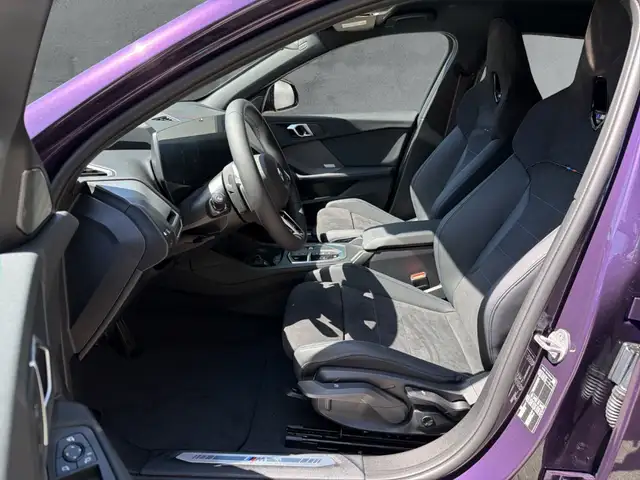 BMW M view 8