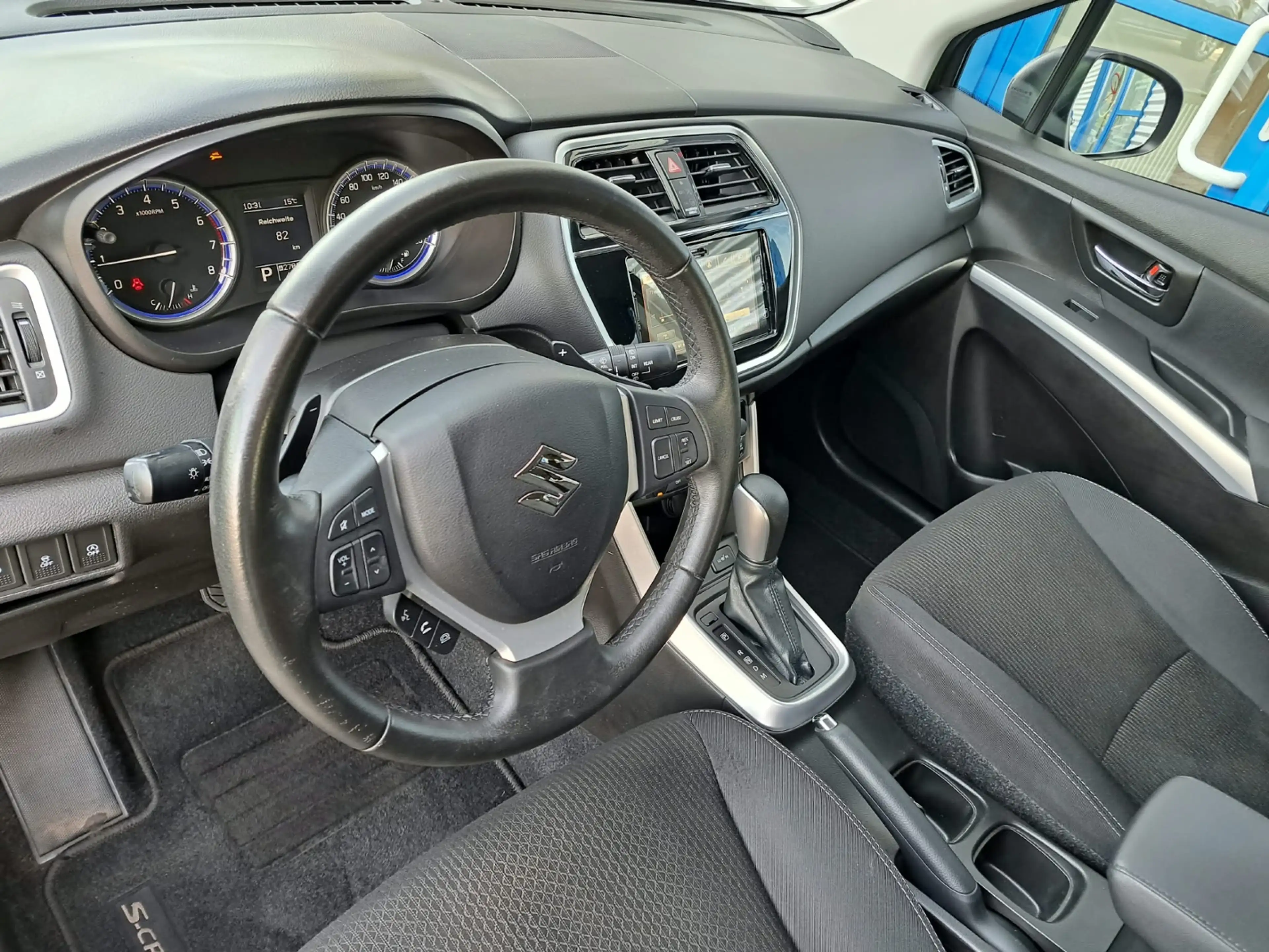 Suzuki SX4 S-Cross 1.0 Automatik "Club" *Nur 45.250 KM* NAVI — photo 10