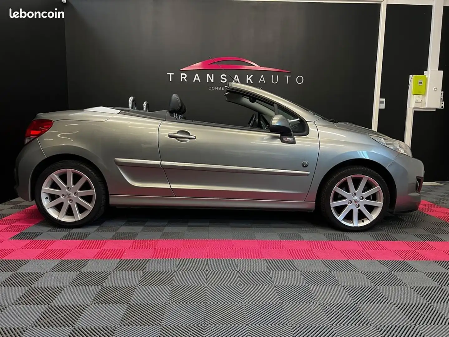Peugeot 207 1.6 HDi 112ch FAP Roland Garros Gris - 2