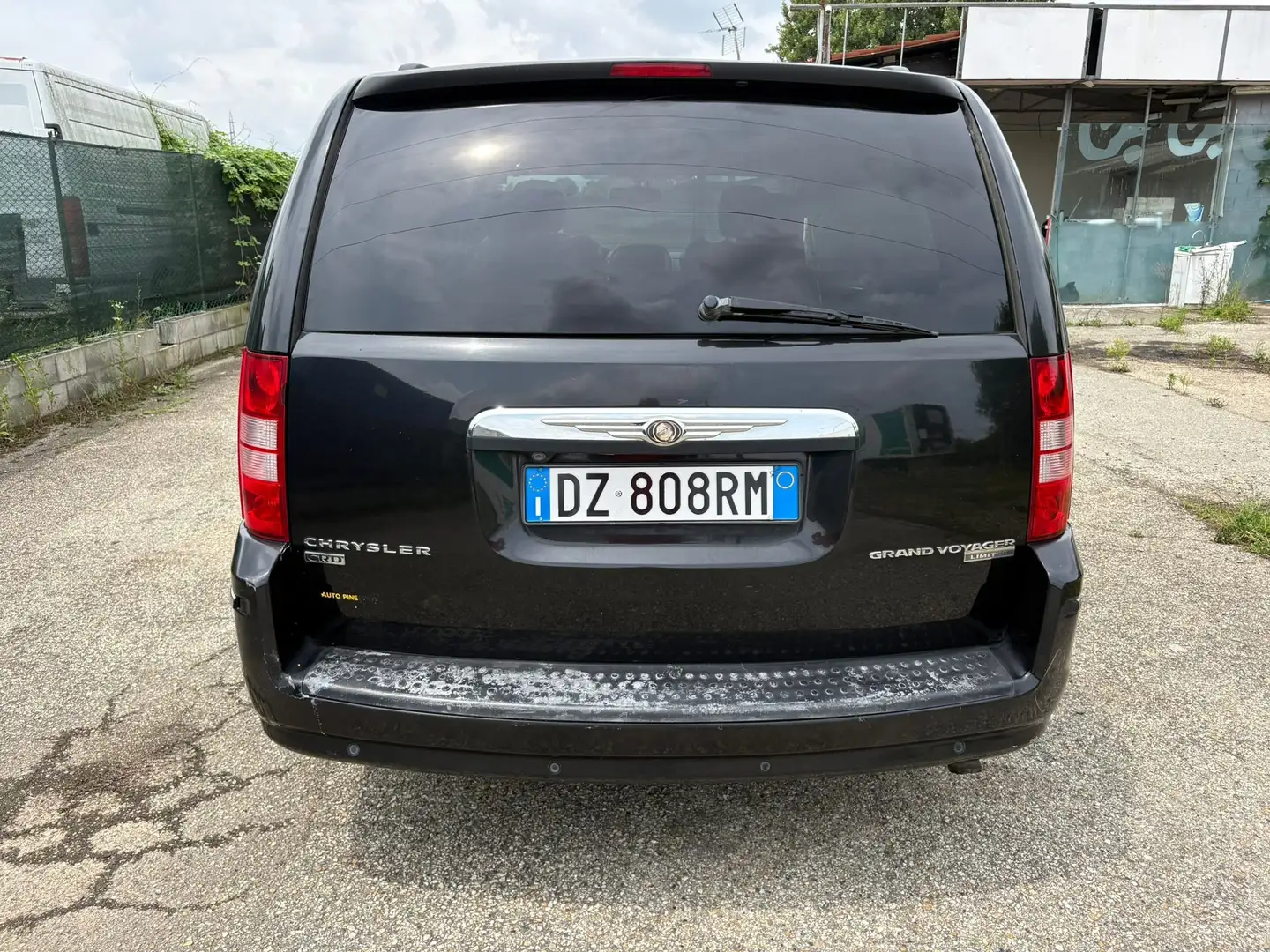 Chrysler Grand Voyager Grand Voyager V 2008 2.8 crd Limited auto dpf Czarny - 2