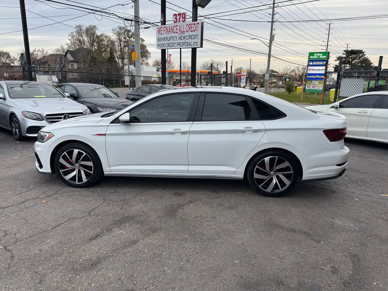 Volkswagen Jetta снимка Volkswagen Jetta