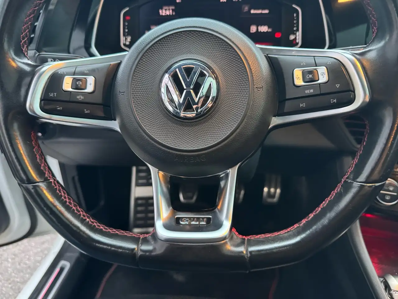 Volkswagen Jetta снимка Volkswagen Jetta