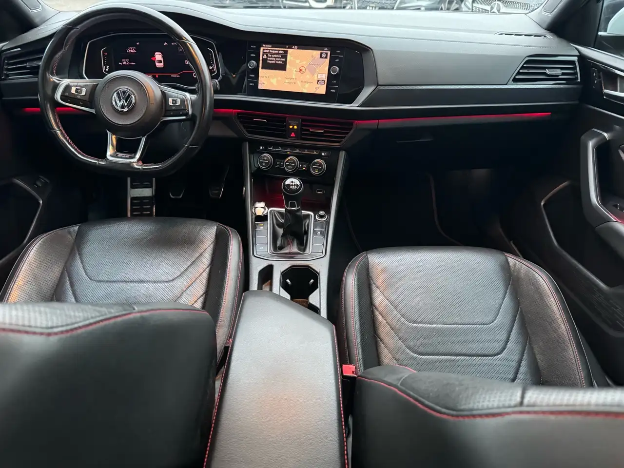 Volkswagen Jetta снимка Volkswagen Jetta