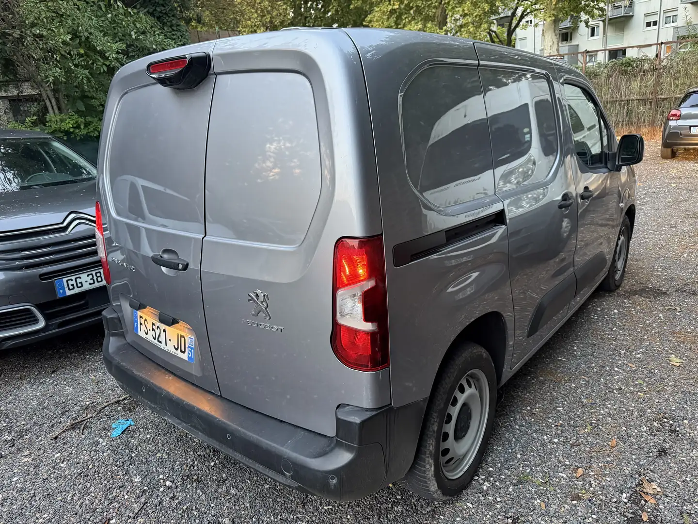 Peugeot Partner FOURGON STANDARD 1000 KG BLUEHDI 130 S&S EAT8 ASPH - 1
