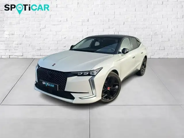 DS Automobiles DS 4 Performance line +