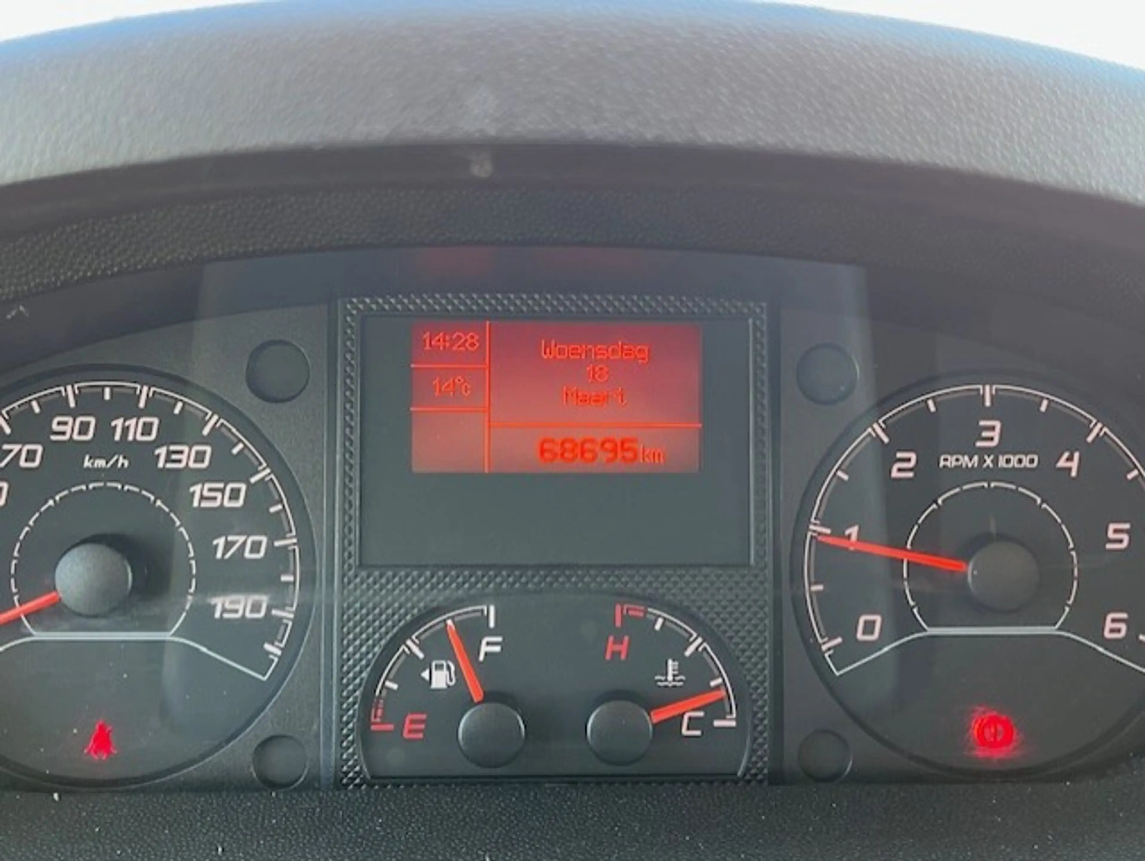 Peugeot Boxer 2.2 diesel H2L4 *Navi*Cam*Apps*Sensoren* 20.000 + BTW — photo 11