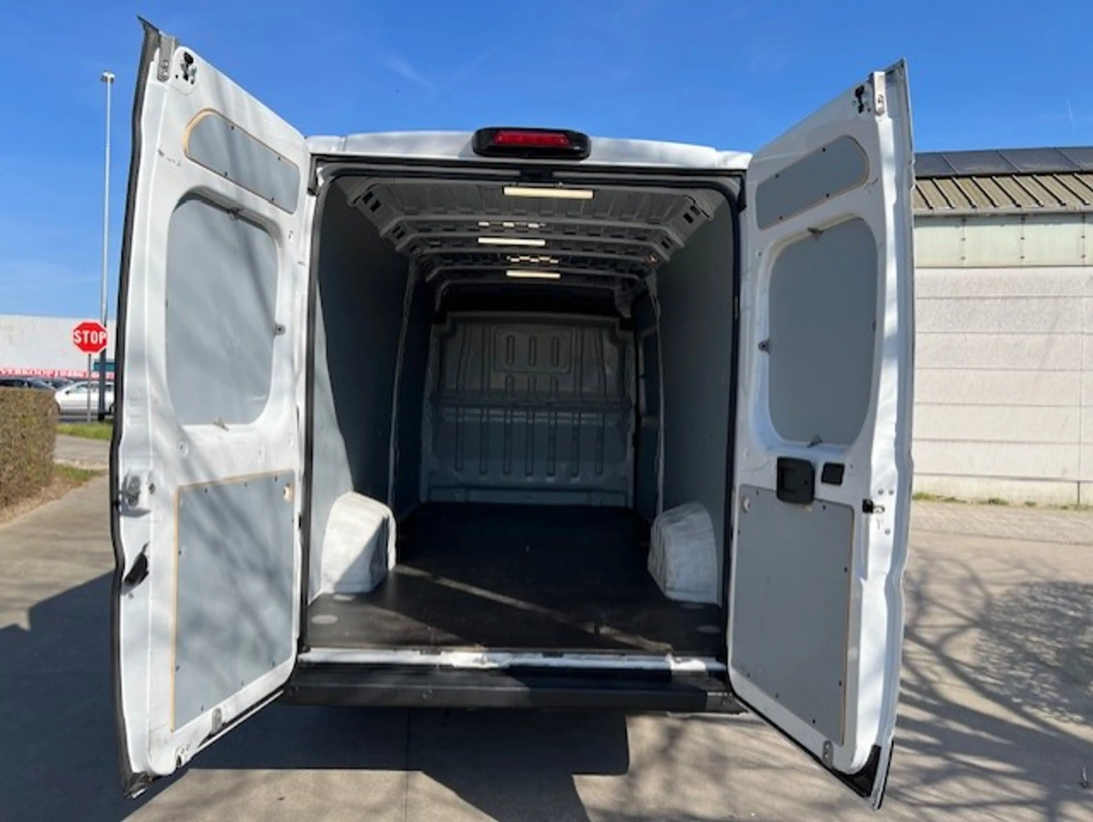 Peugeot Boxer 2.2 diesel H2L4 *Navi*Cam*Apps*Sensoren* 20.000 + BTW — photo 5