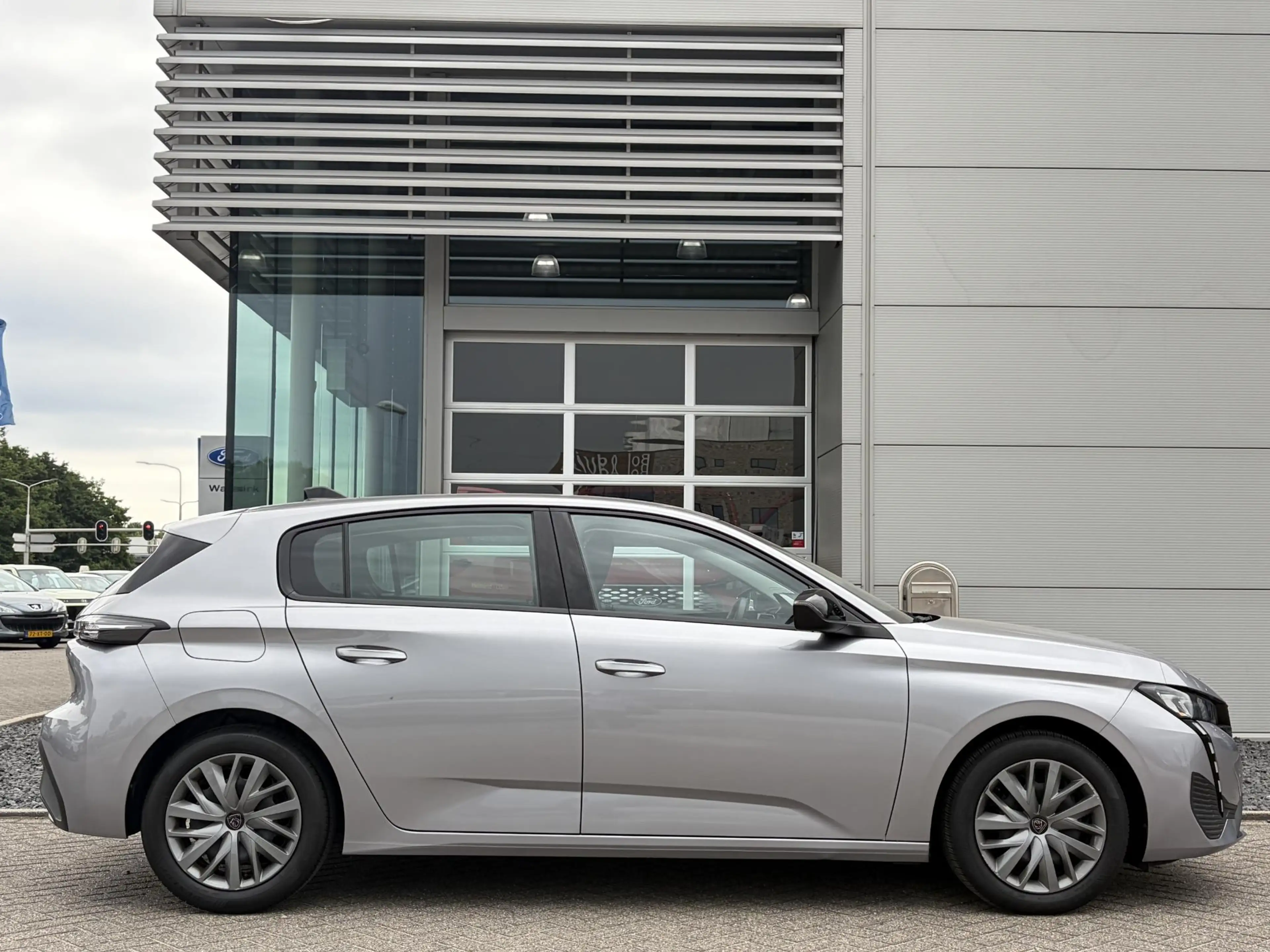 Peugeot 308 1.2 PureTech Active Pack Business | Navigatie | Ap — photo 4