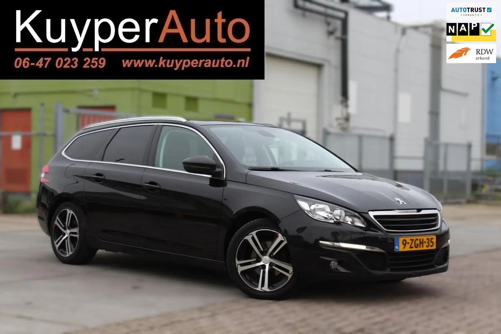 Peugeot 308 SW 1.2 PureTech Blue Lease Executive TREKHAAK NAVI Schwarz - 1