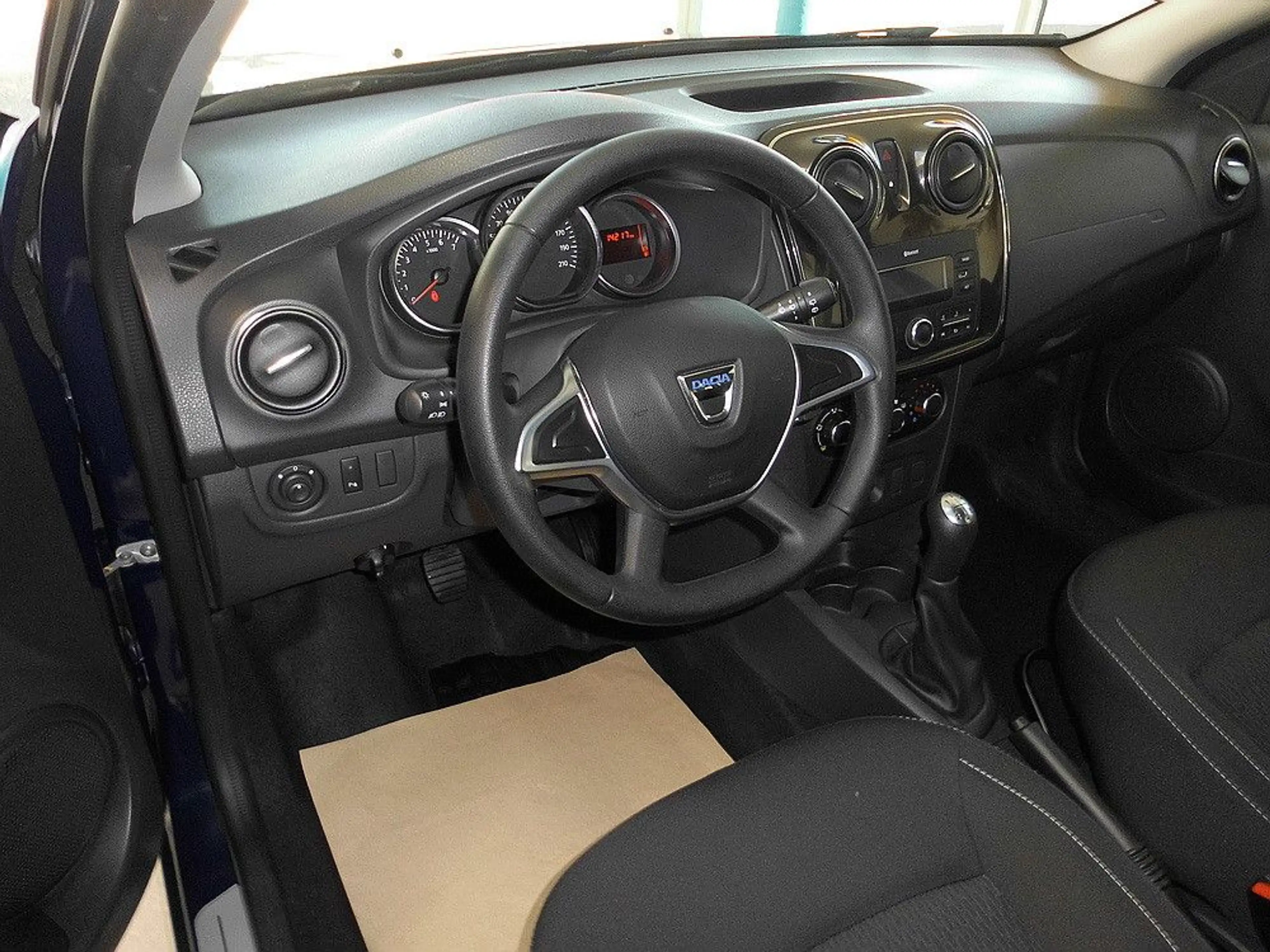 Dacia Logan MCV II Kombi Laureate 1.Hand Orig. 14tkm. — photo 5