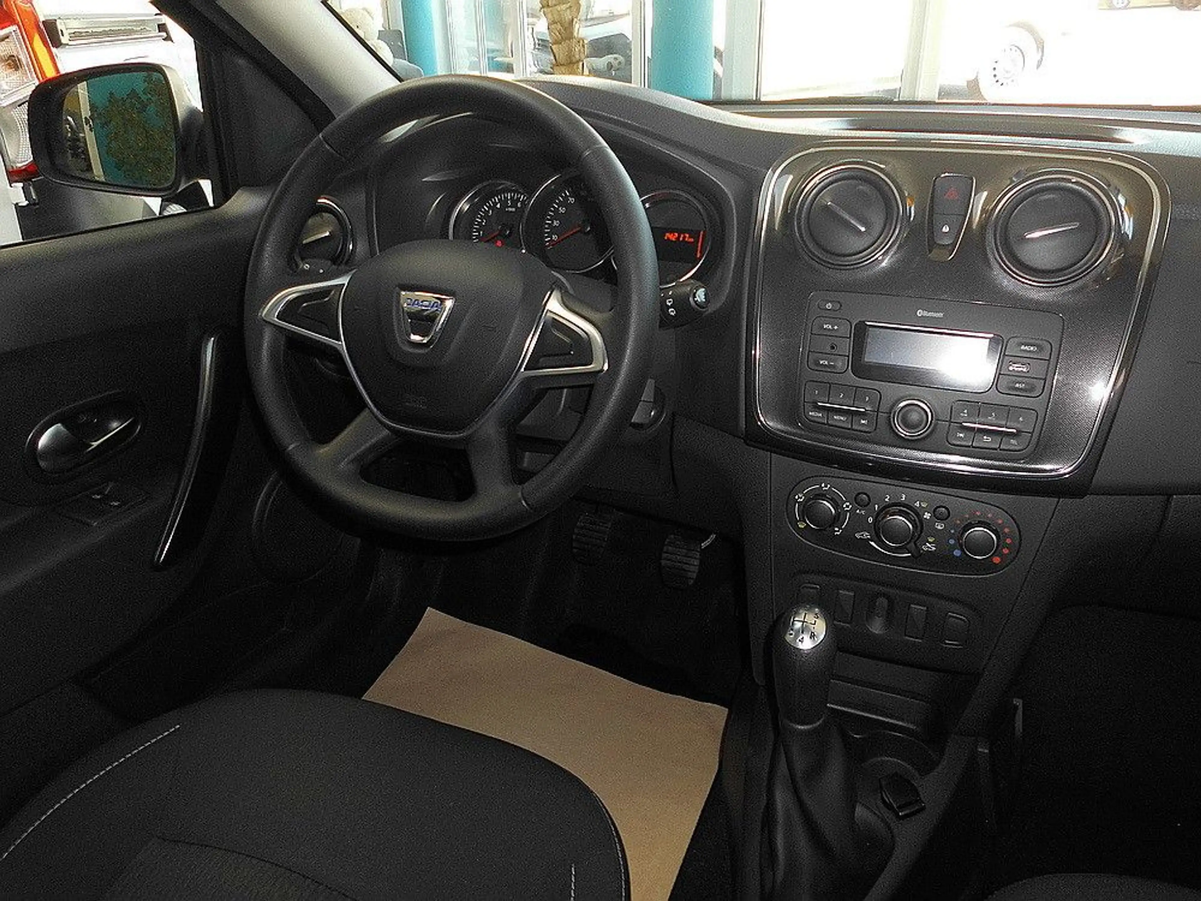 Dacia Logan MCV II Kombi Laureate 1.Hand Orig. 14tkm. — photo 6