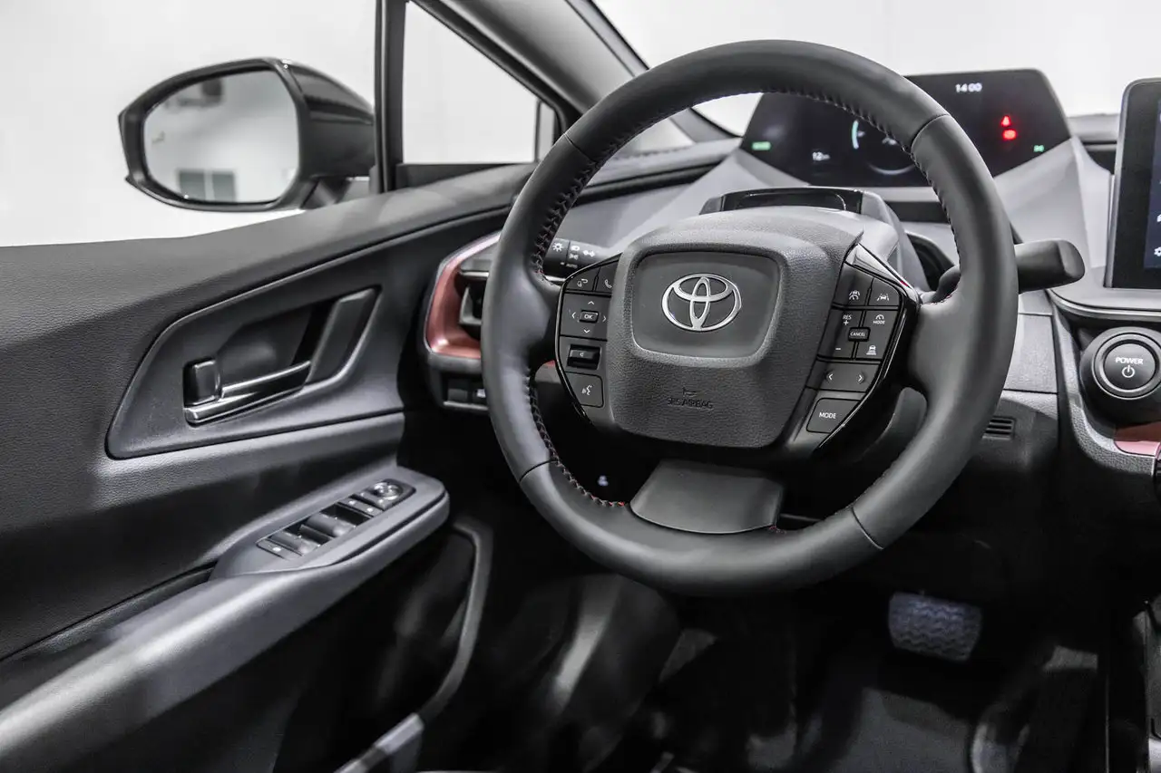 Toyota Prius снимка Toyota Prius