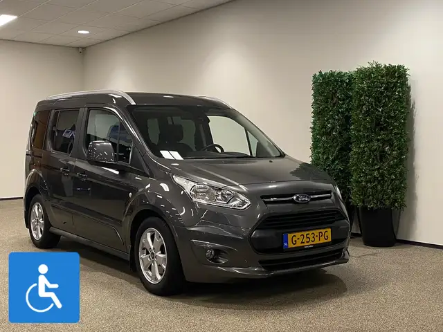 Ford Tourneo Connect Rolstoelauto 3+1 of 5+0