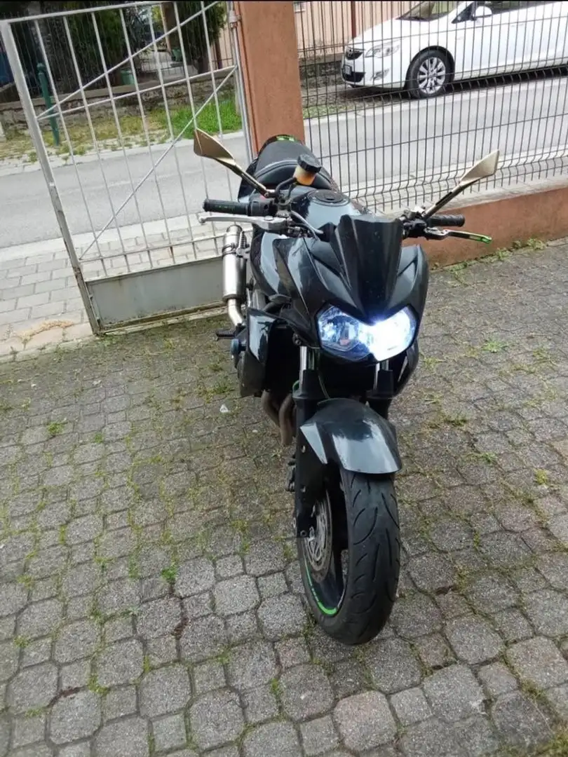 Kawasaki ZR 750 J Negro - 2