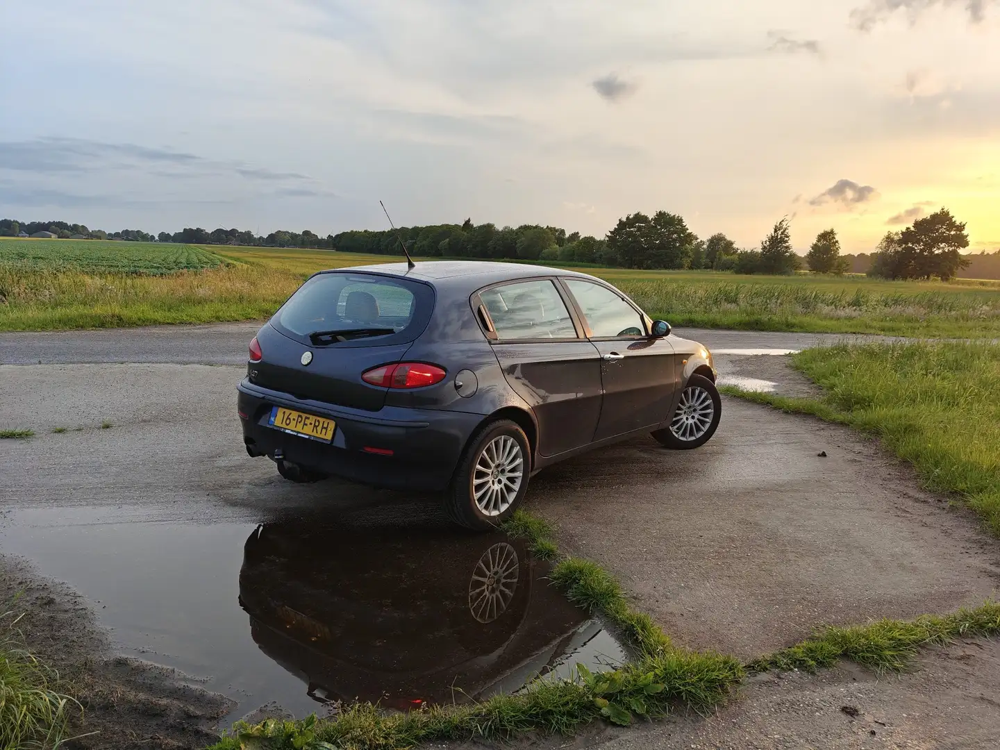 Alfa Romeo 147 1.6 TS Edition Esclusiva Kék - 2