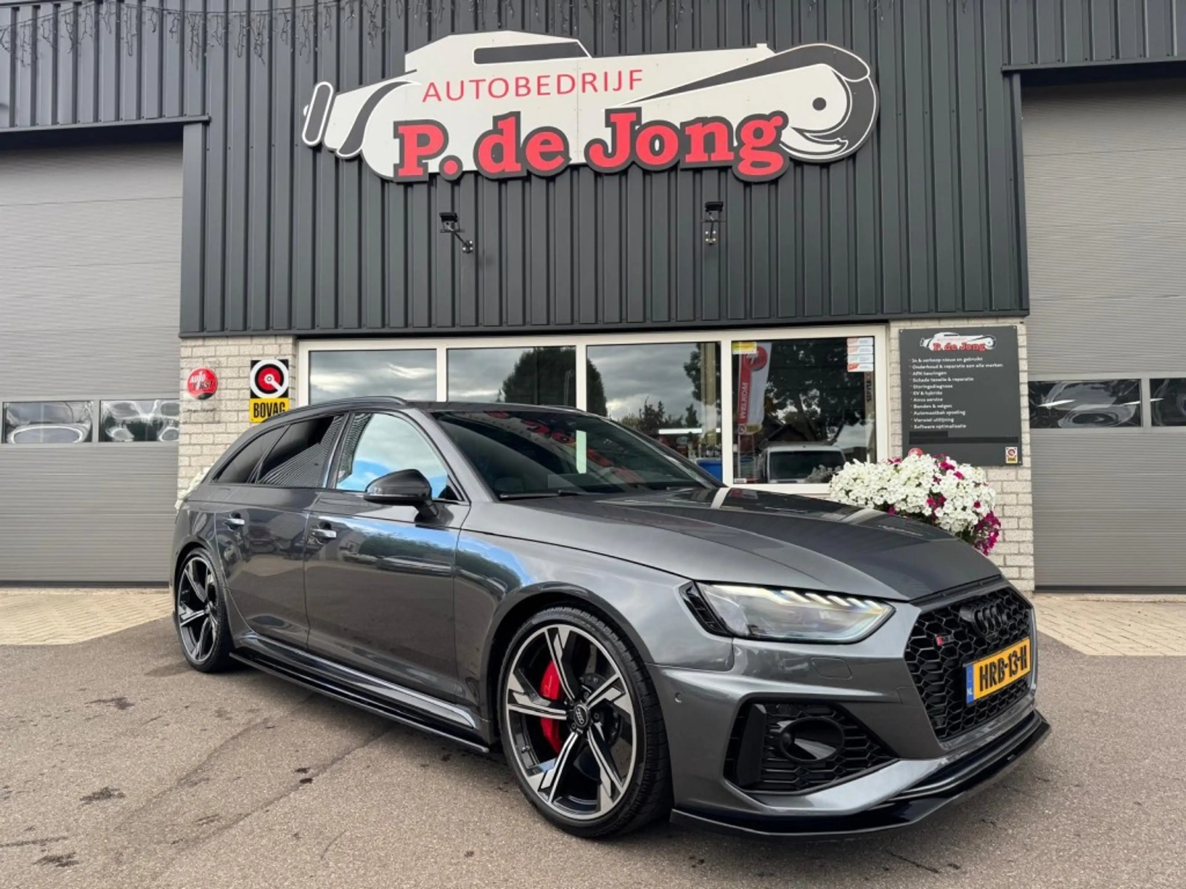 Audi RS4 2.9 TFSI RS4 QUATTRO Keramisch B&O Pano HUD Massag — photo 4