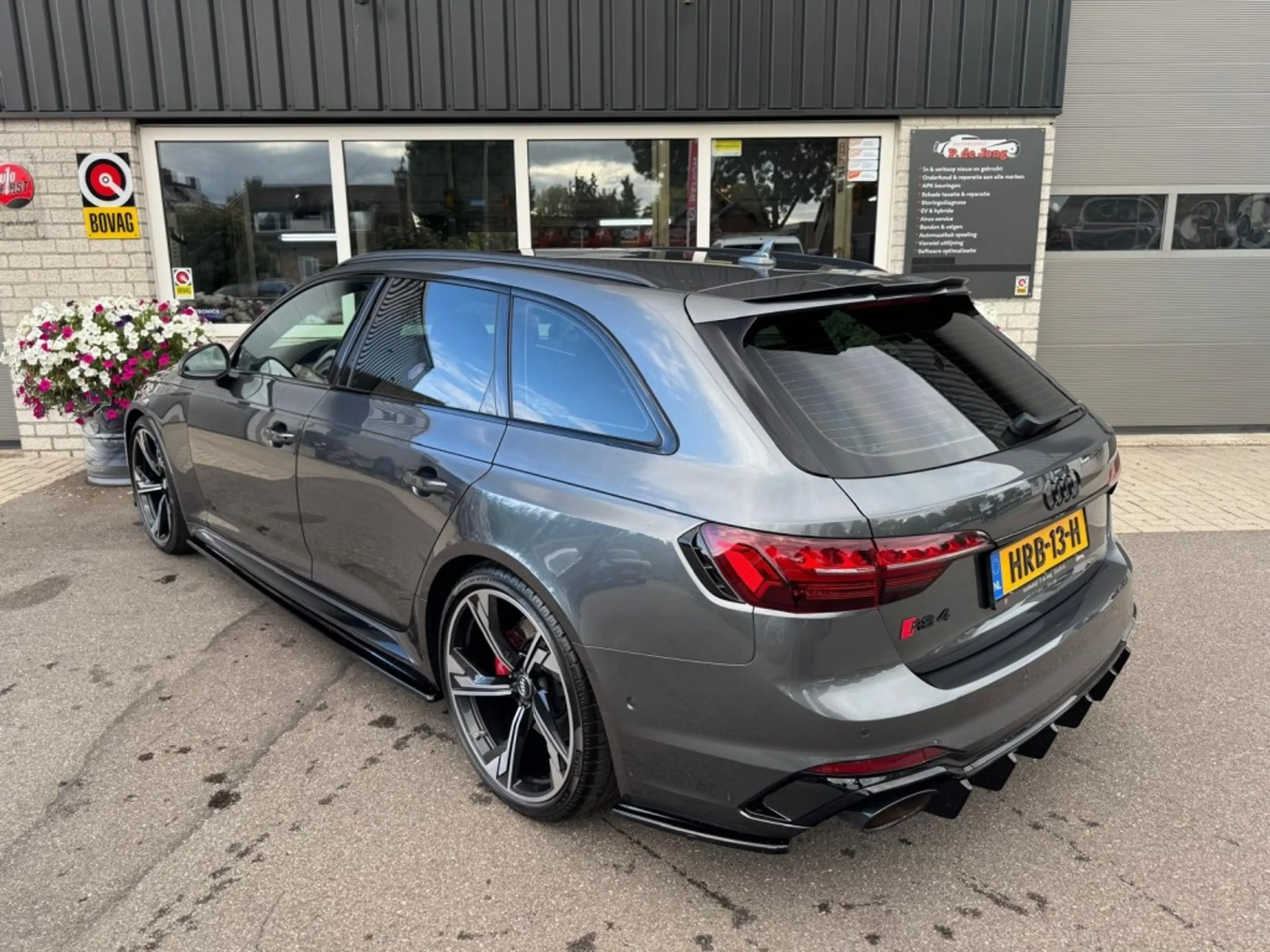 Audi RS4 2.9 TFSI RS4 QUATTRO Keramisch B&O Pano HUD Massag — photo 22
