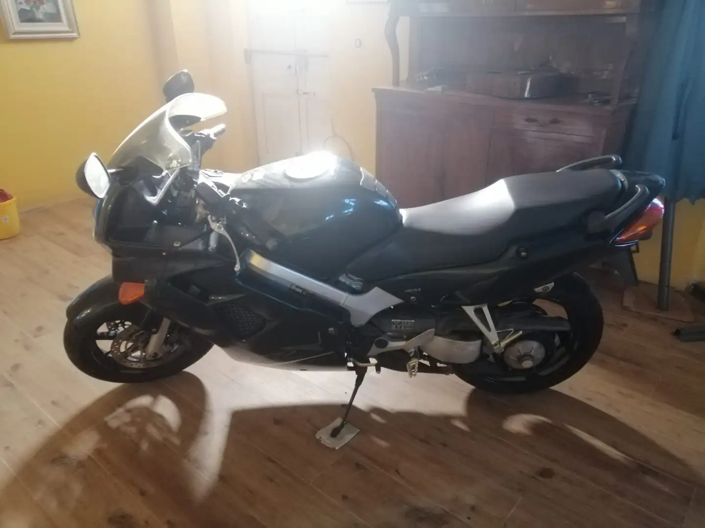 Honda VFR 800 VFR 800 FI - RC 46 Verde - 1