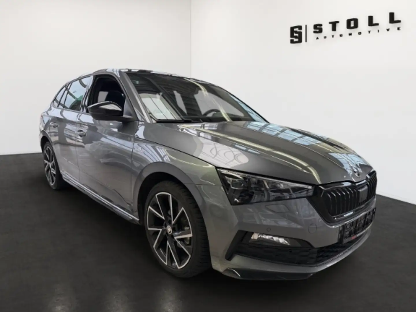 Skoda Scala 1.5 TSI DSG ''Monte Carlo'' AHK+Keyless+VirtualCoc Gris - 2