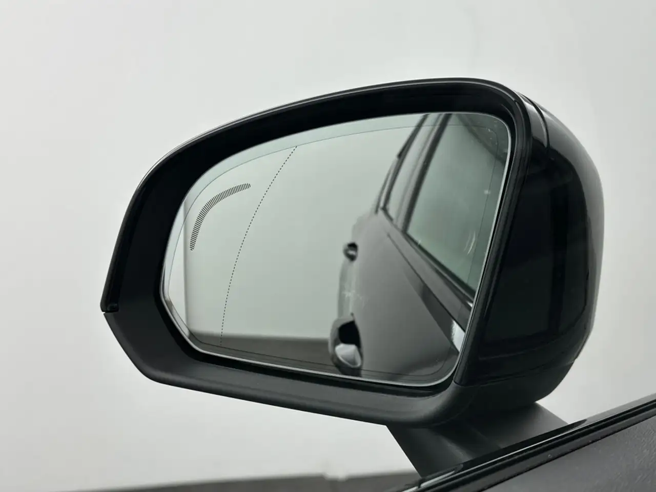 Volvo XC40 2026 — фото 13