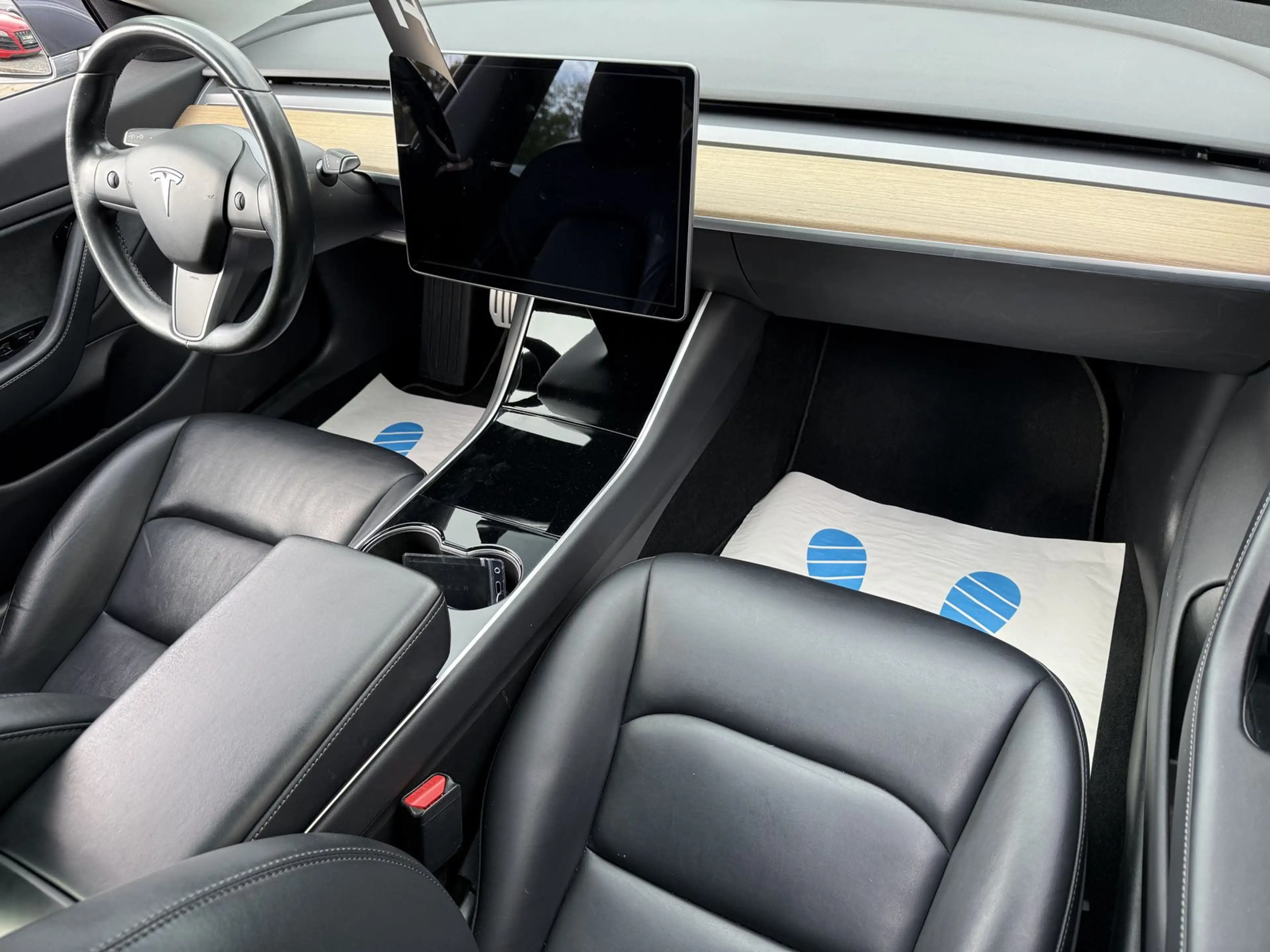 Tesla Model 3 Performance Long Range Dual AWD — photo 8
