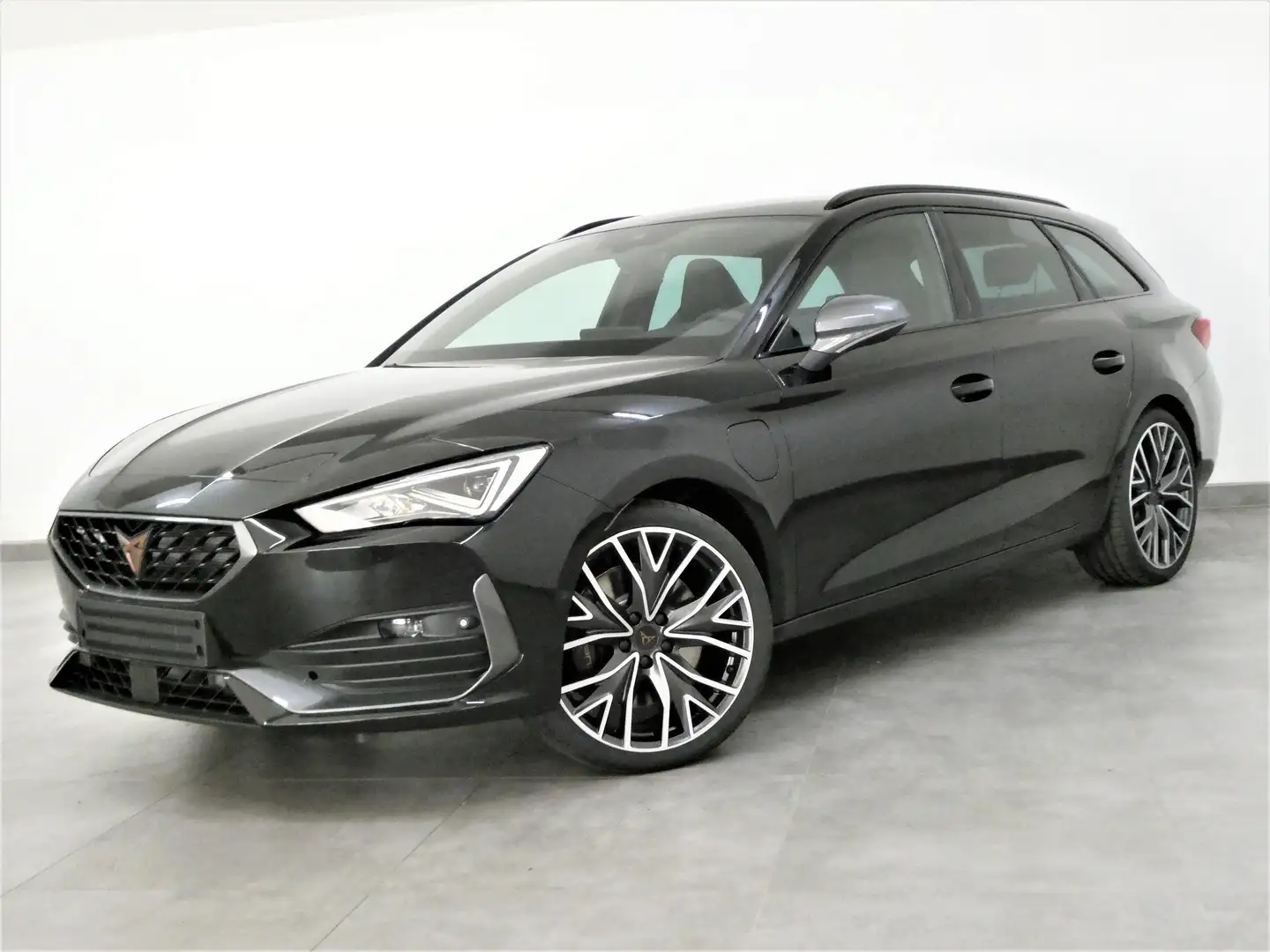 CUPRA Leon VZ e-Hybrid LED Navi FullLink ACC DAB 19" R-Kamera Schwarz - 1