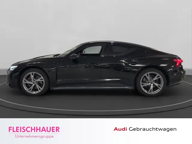 Audi E-Tron GT view 3
