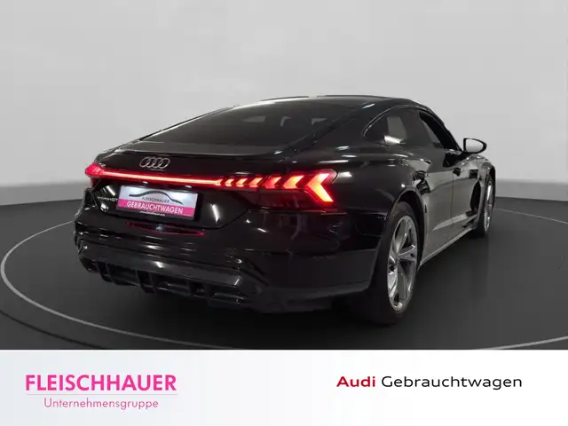 Audi E-Tron GT view 7