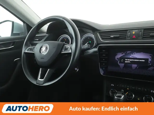 Skoda Superb view 13