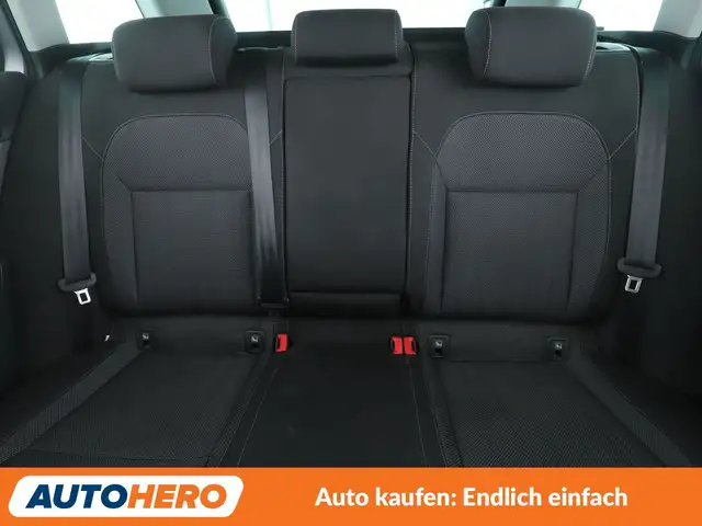 Skoda Superb view 15